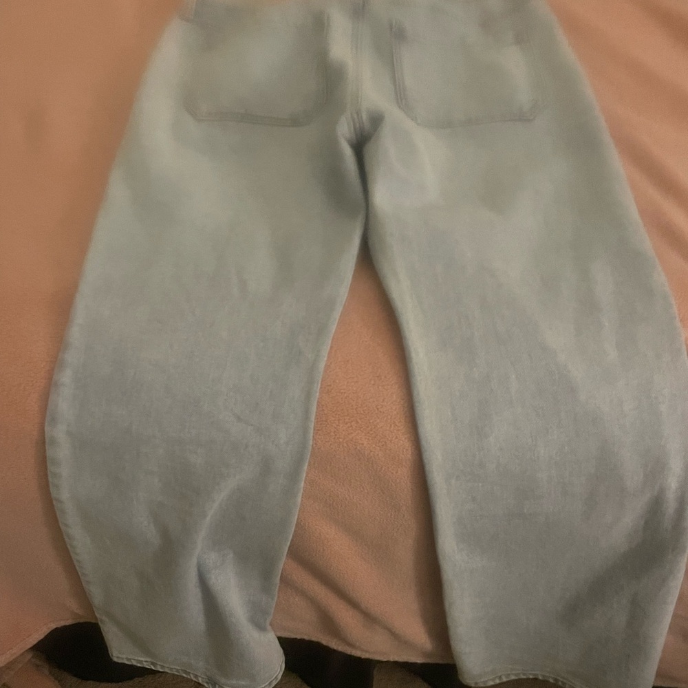 Light Wash Denim Jeans